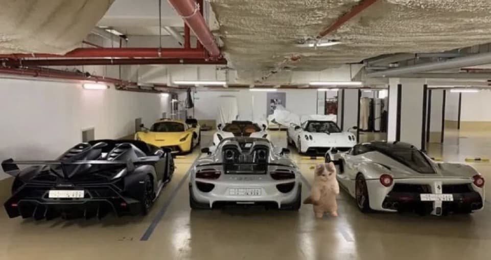 car garage