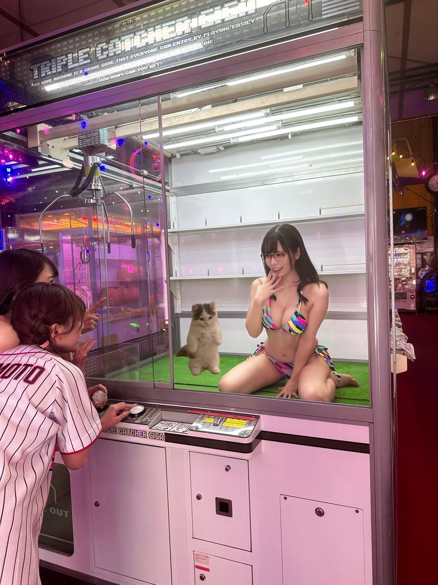 nsfw sexy asian girl gyot thot boobs tits claw