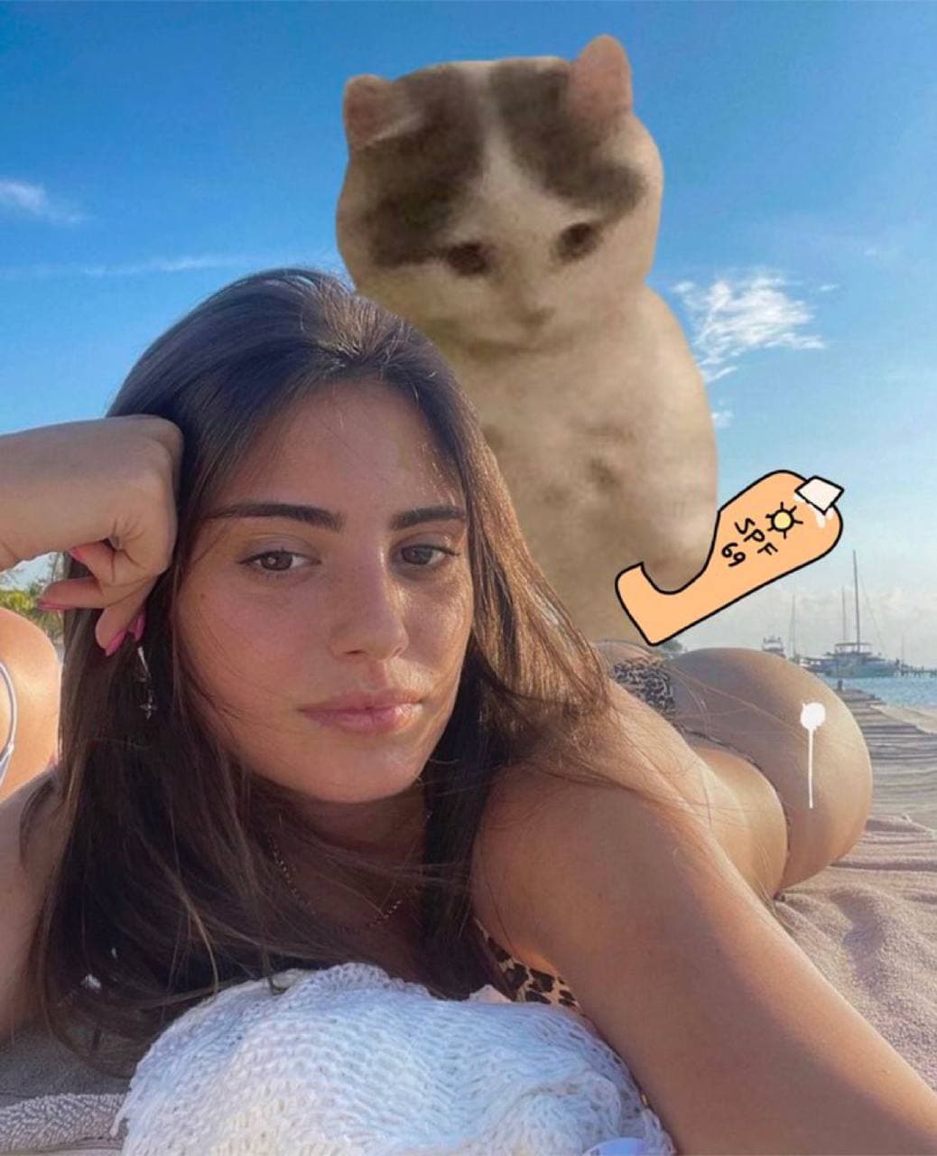 girl sunscreen beach ass butt brunette gyatt