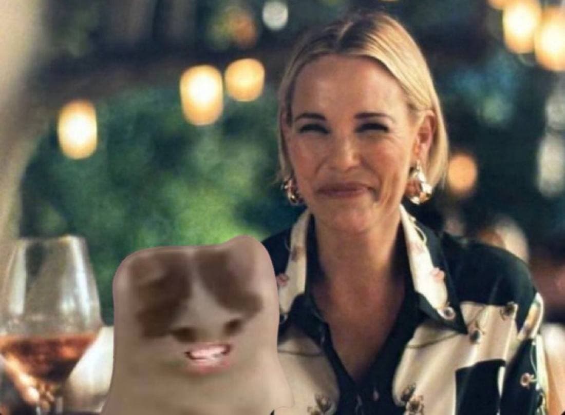 wine blonde drink tv show mom